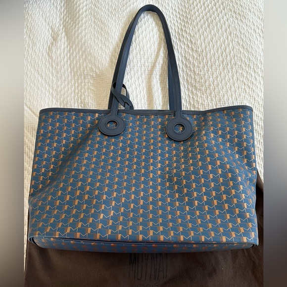 Like New MOYNAT OH! Tote and Pouch - Picture 3 of 9